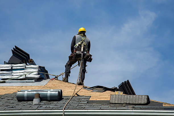 Professional Roof Replacement technician working in Simpsonville, MD